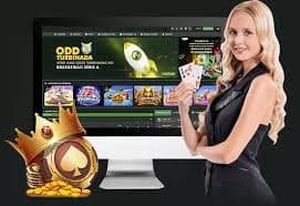 Người dùng truy cập nền tảng b sports qua điện thoại và máy tính